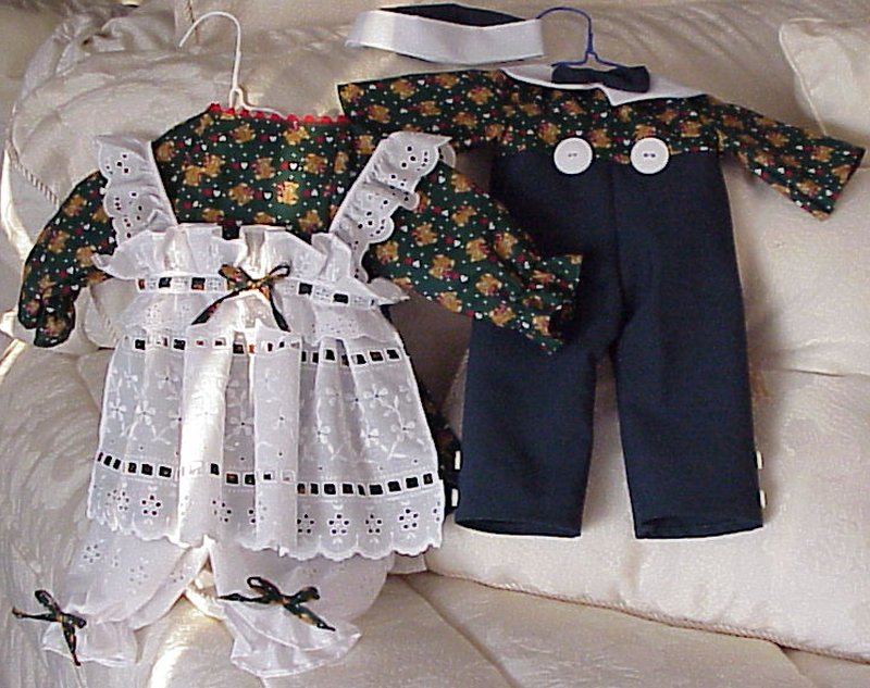 Available Outfit 25in Ann/Andy