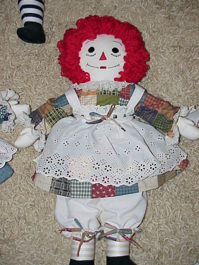 Available Outfit 25in Ann/Andy